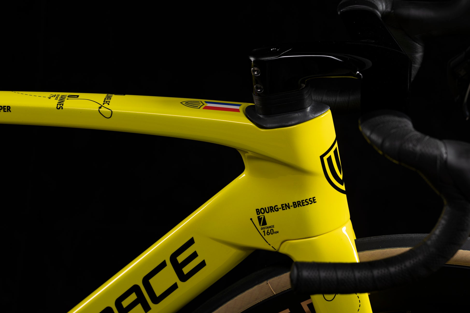 A 900g frame