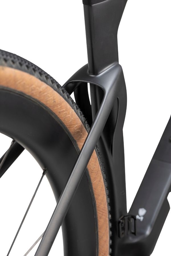 Winspace G5 Gravel Bike - SRAM Red XPLR AXS