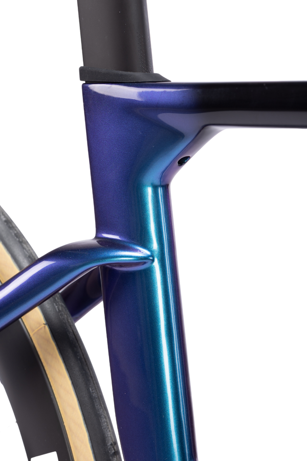 Winspace M6 Aero Road Bike - Shimano 105 Di2