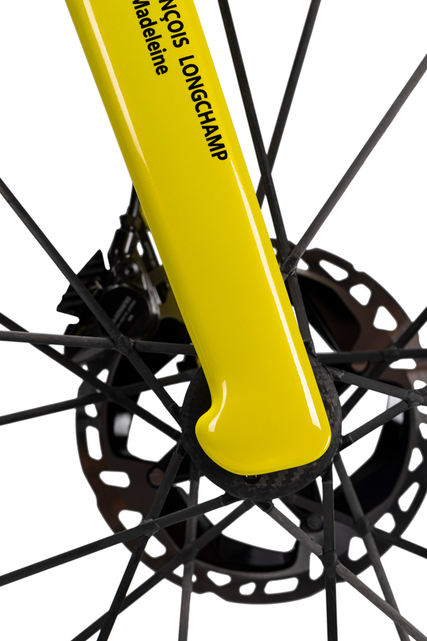 Winspace T1600 Race Bike - SRAM Force AXS